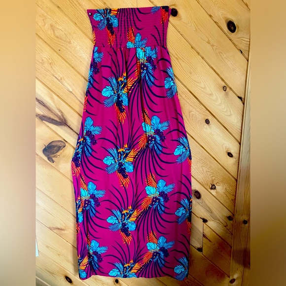 George Tube-Top Summer Dress - Picture 2 of 3